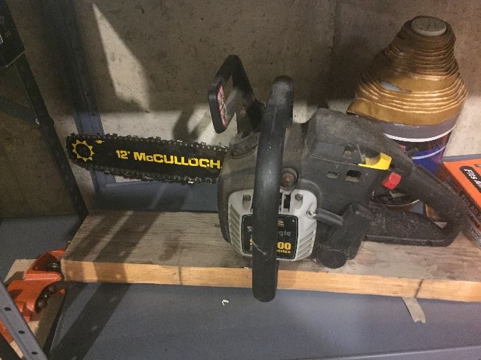 Chainsaw $100 *BUY IT NOW PAYPALL* 