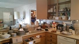 Kitchen, set of china