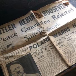 1939 Pittsburgh Sun-Telegraph w. Hitler on the cover