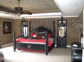King size bedroom suite, head/foot board, night stands, dresser and mirror with mattress