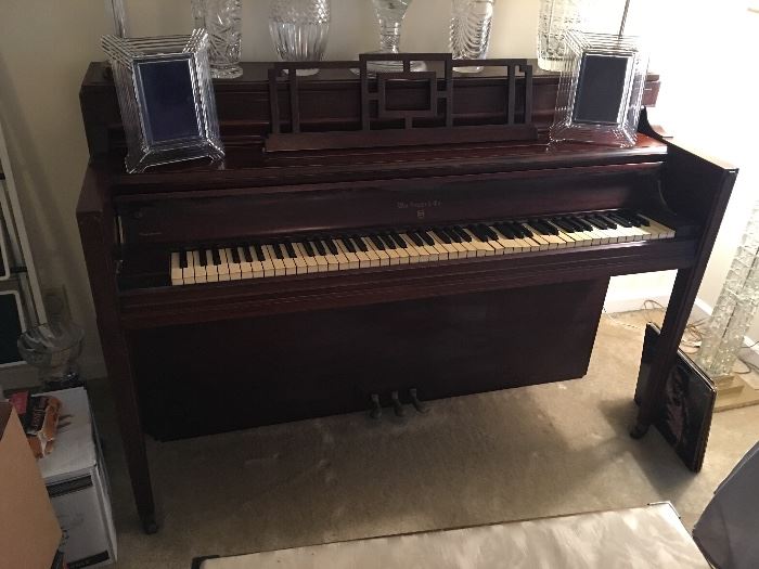 Rare & Vintage Wm Knabe & Company upright Mignonette piano 