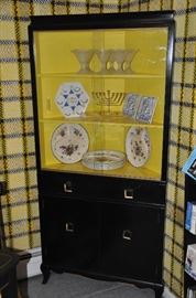 One of the 2 corner cabinets available complete with 2 sliding glass doors, 3 shelves, one drawer and a 2 door underneath cabinet (32"w x 67"h x 16"d)