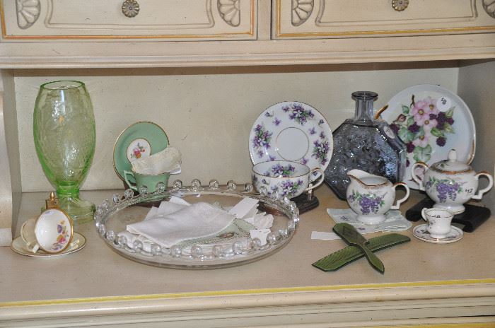 Beautiful vintage purple and green porcelain and glass!