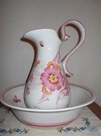 Pitcher and Bowl, Portugal