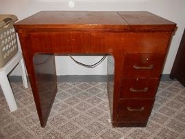 Sewing Machine Cabinet