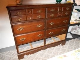Double Chest of Drawers (needs work)