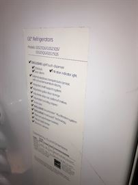 WHITE GENERAL ELECTRIC FRENCH DOOR REFRIGERATOR