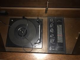VINTAGE CABINET RECORD PLAYER