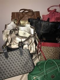 AUTHENTIC DESIGNER HANDBAGS-COACH, JUICY COUTURE, DOONEY AND BOURKE, MICHAEL KORS, KATE SPADE, MARC JACOBS AND MORE