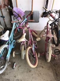 KIDS BICYCLES