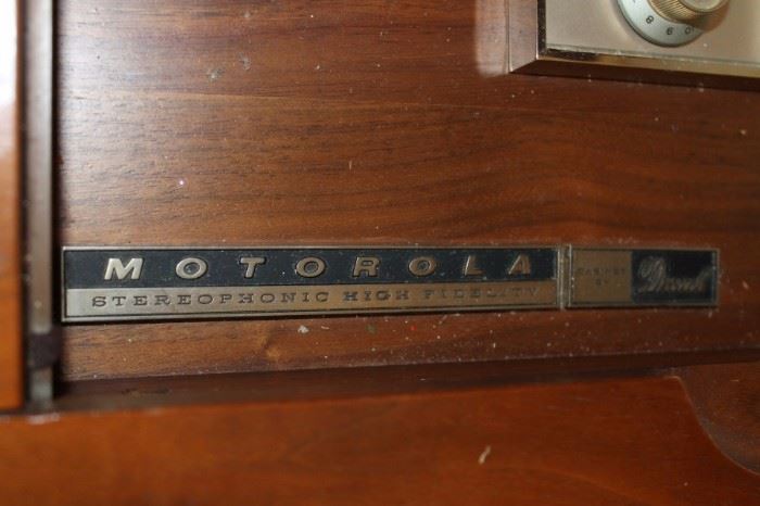 Vintage Motorola console stereo, no turntable, works, but needs TLC
