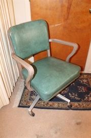 Mid century rolling office arm chair