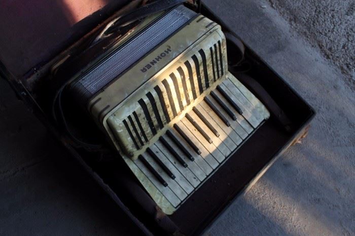 Vintage Hohner accordion w/ case