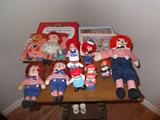 Great collection of Raggedy and Andy dolls and a couple of books also!!
