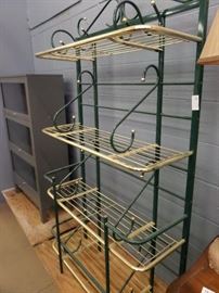 BAKERS RACK