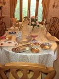 dining room set w/ 6 chairs and hutch