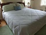 QUEEN SIZE BEDROOM SET