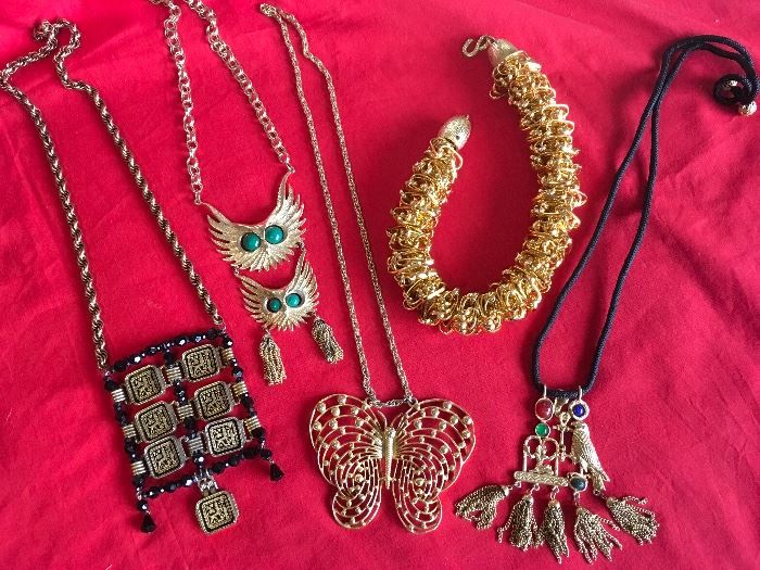 1960s and 70s Vintage Necklaces 