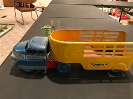 Wyandotte Express Truck