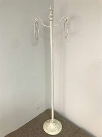 Shabby Chic towel rack