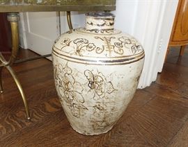 LARGE 19C CHINESE WATER JUG