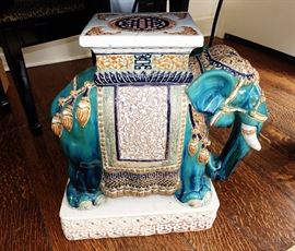 19C CHINESE PORCELAIN GARDEN SEAT