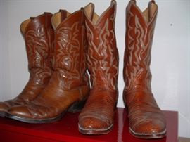 Vintage cowboy boots, Tony Llama and Justin