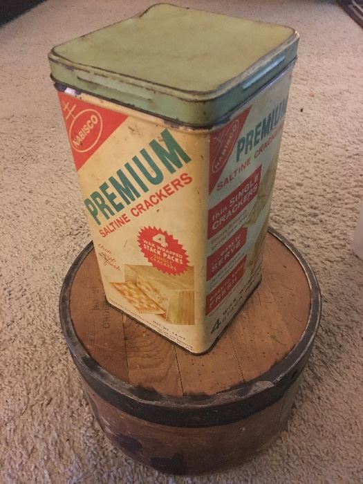 Original Nabisco Saltine Cracker Box