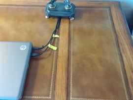 Drexel Heritage desk / accent table leather inlay top