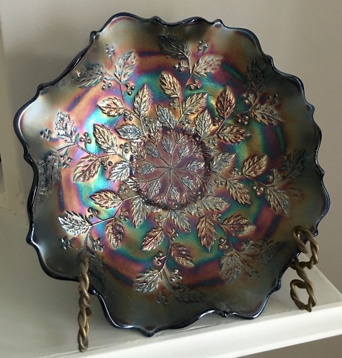 Vintage Fenton Carnival Glass Leaf Plate w/ Exceptional Iridescence 
