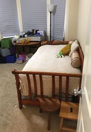 Day Bed, Wood Table, Tons of Home & Office (Priced Cheap!!!)