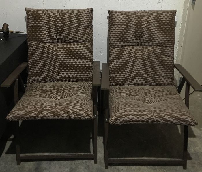 Pair of La-Z-Boy Folding Patio Chairs