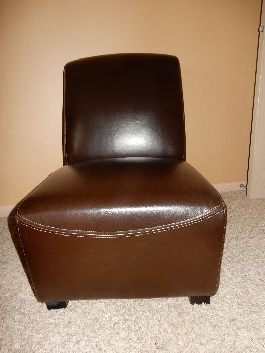 lovely leather slipper style chair