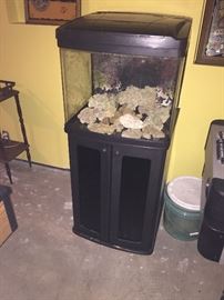 Fish tank30 gallon withstand $50 *BUY IT NOW*