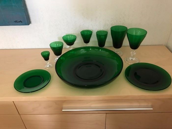 Fostoria Colonial Dame Green Glassware - Pristine
