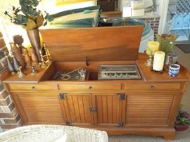 Mid-century stereo system