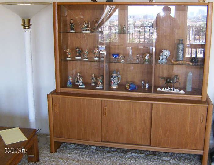 70" cabinet