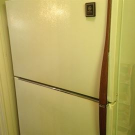 GE refrigerator