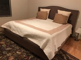King Size Sleep Number Bed with Beautiful Headboard and Frame! 