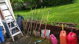 garden tools