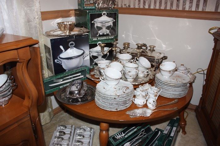 New in box silver plate serving pieces