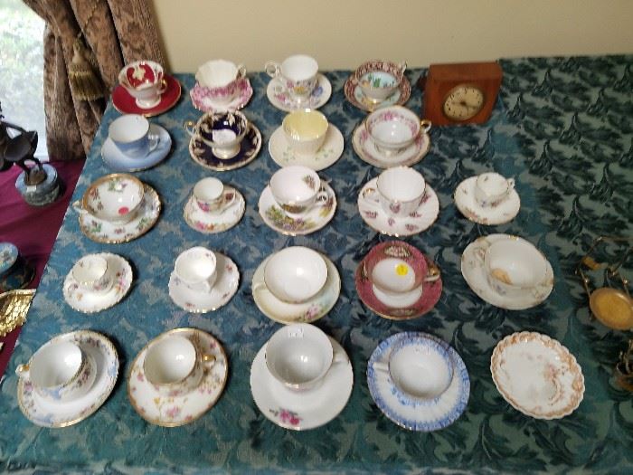 Mostly European cups and saucers