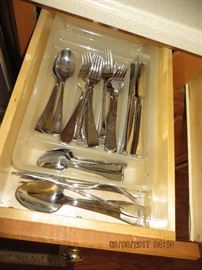 Stainless steel utensils