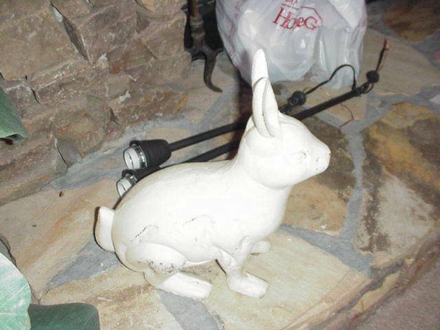 Cast iron bunny, just in time to hippity hop down the Easter trail