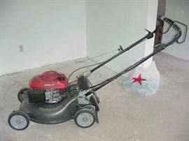 Honda mower