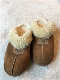 Uggs slippers