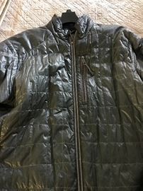Men's Tommy Bahama lightweight quilted jacket (dark grey)