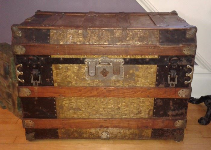 1800’s flat top steamer trunk with key and lift out tray - one leather handle has broken off, but is inside the trunk: $199