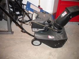 Craftsman 4.0hp 21 inch 4 cycle snow thrower