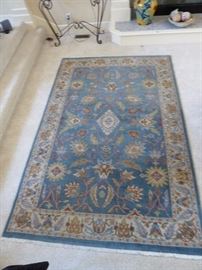 Living room sofa/couch & matching chair, Ethan Allen 4 drawer coffee table, nesting table and round solid wood beautiful end table. Large area rug...clean!